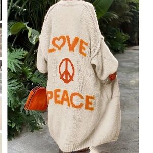 1 left new! 5 ⭐️⭐️⭐️⭐️⭐️rated ! Love & Peace Boho cardigan